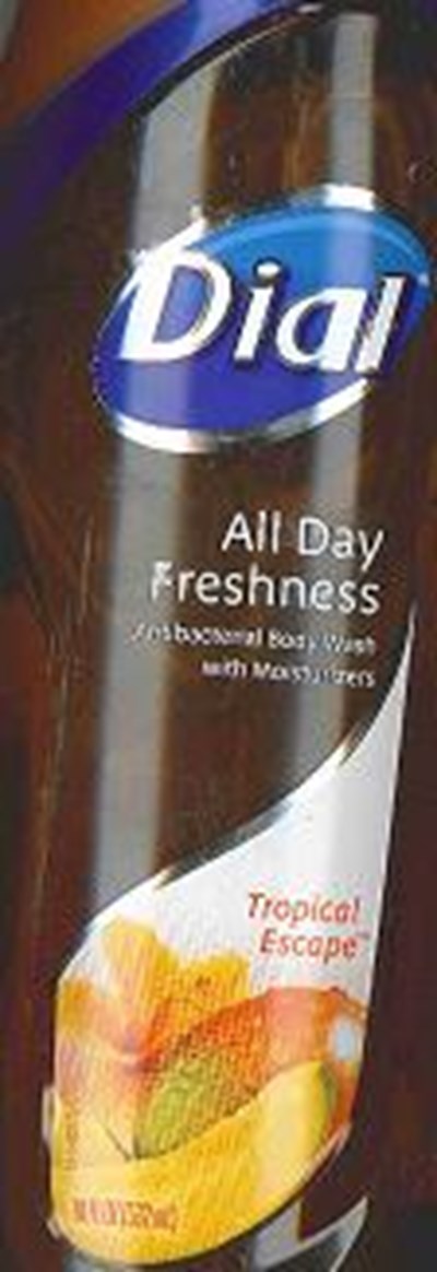 label image - trop escape BW